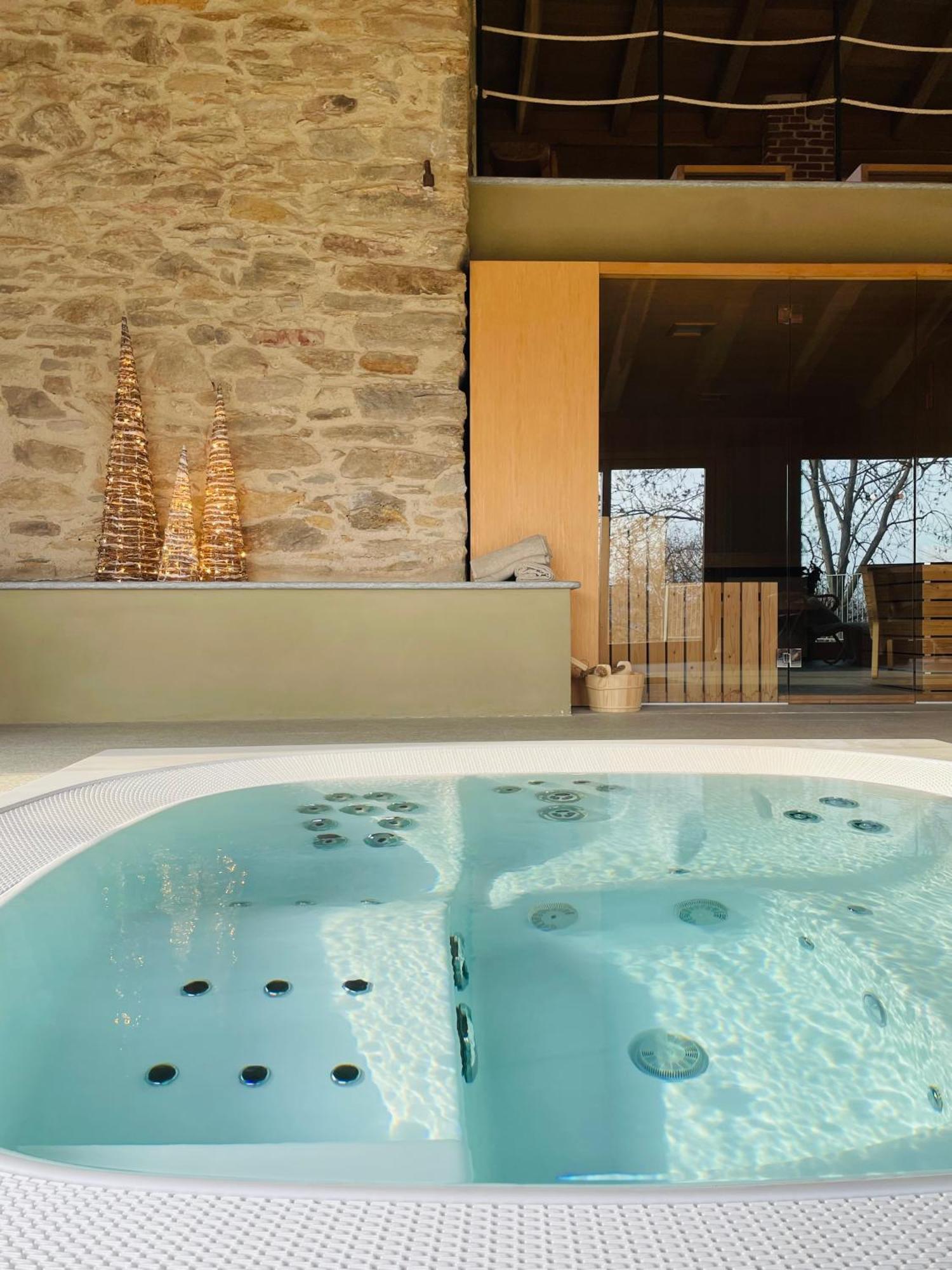 Dionisia'S Home, Pool, Spa On Monviso Unesco Alps Verzuolo Eksteriør bilde